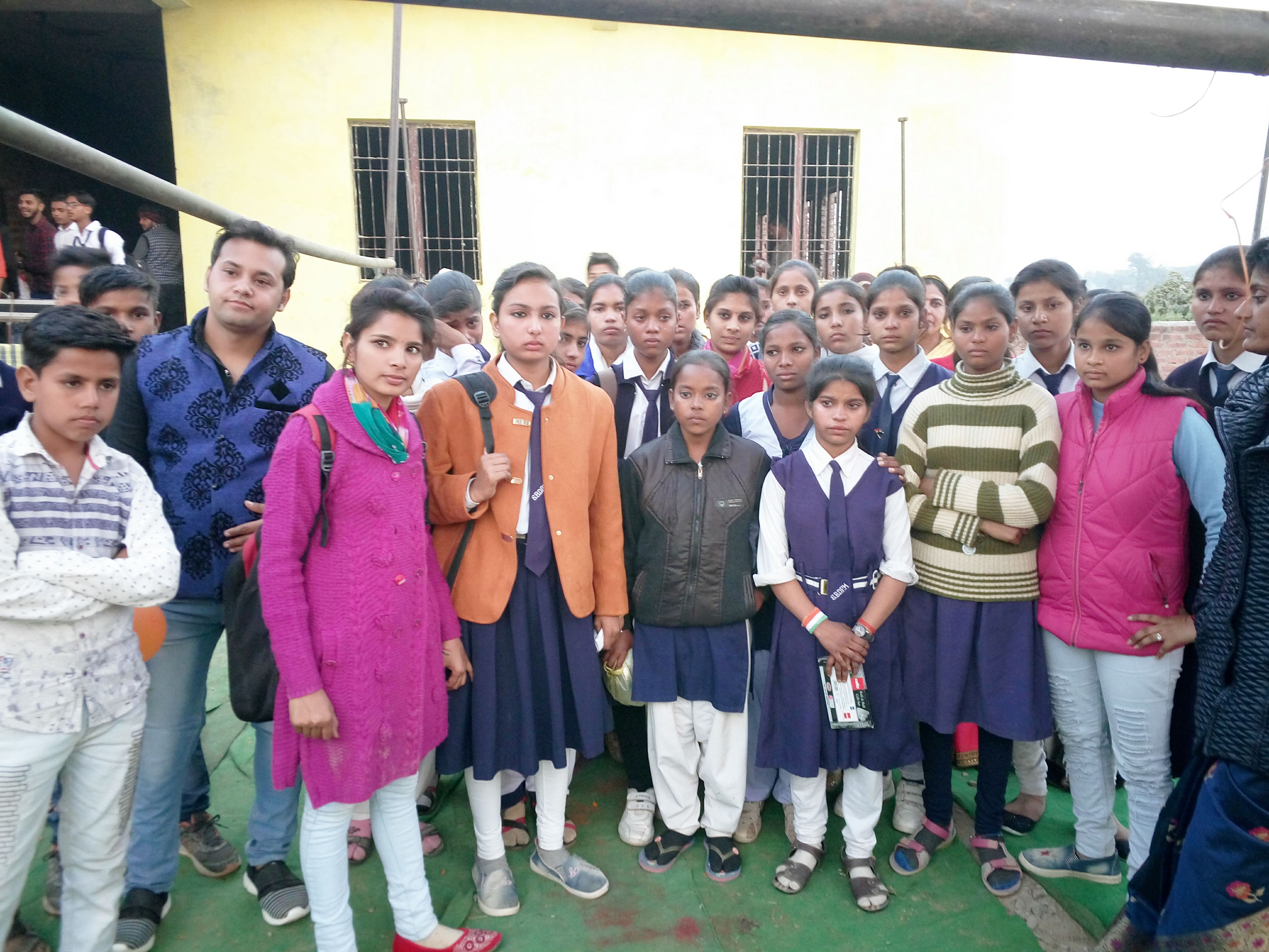 Pt. tilak bhanu sharma school